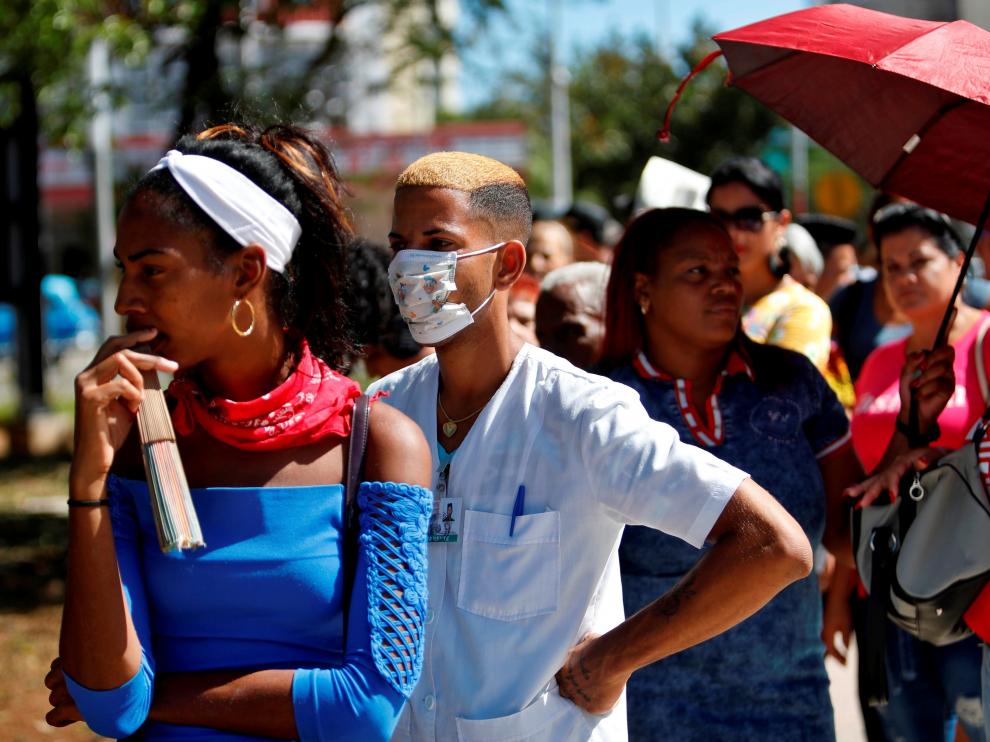 Cuba: eliminan uso obligatorio de mascarillas