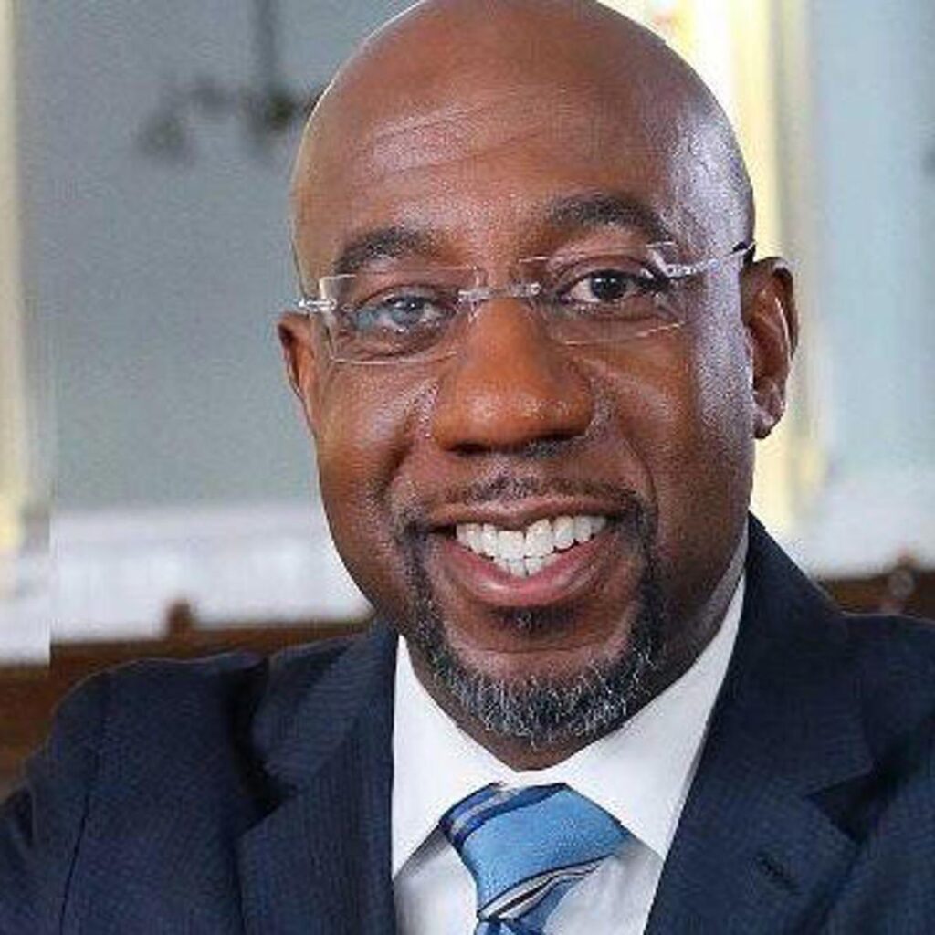Raphael Warnock podría ser uno de los senadores de