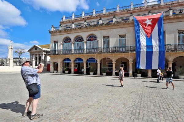 Turismo en Cuba cae a mínimos históricos