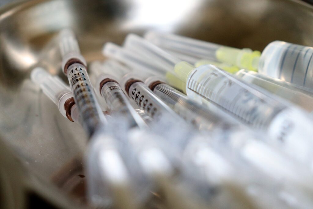 En Cuba, 8,5% de vacunados y aumento hospitalizaciones