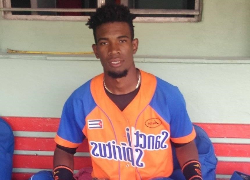 Geisel Cepeda, el duodécimo jugador en abandonar el equipo cubano de