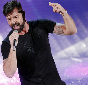 Ricky Martin acusado por violencia doméstica